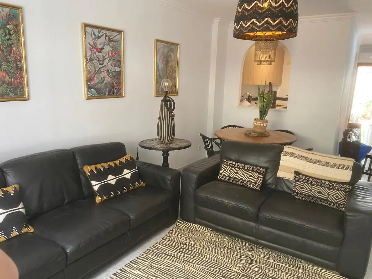 נרחה Las Flores Apartments