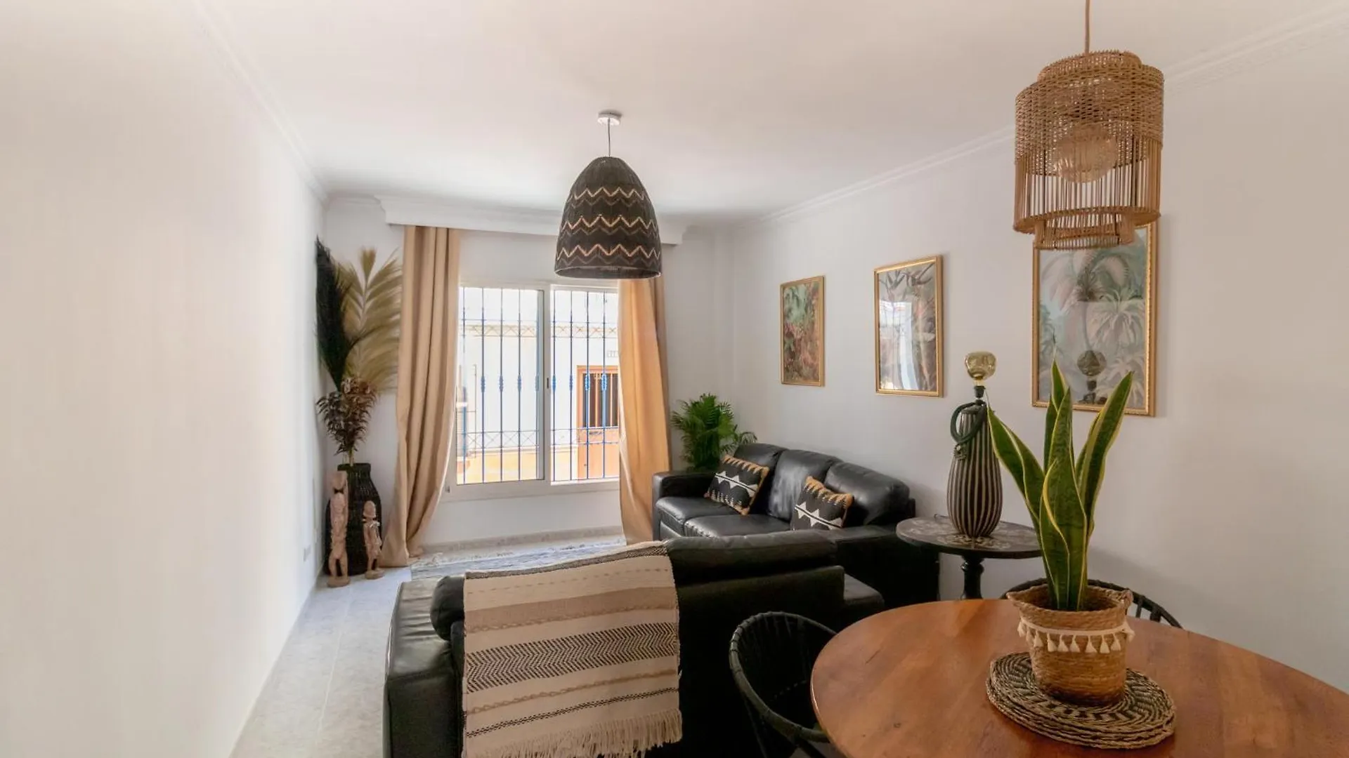 נרחה Las Flores Apartments