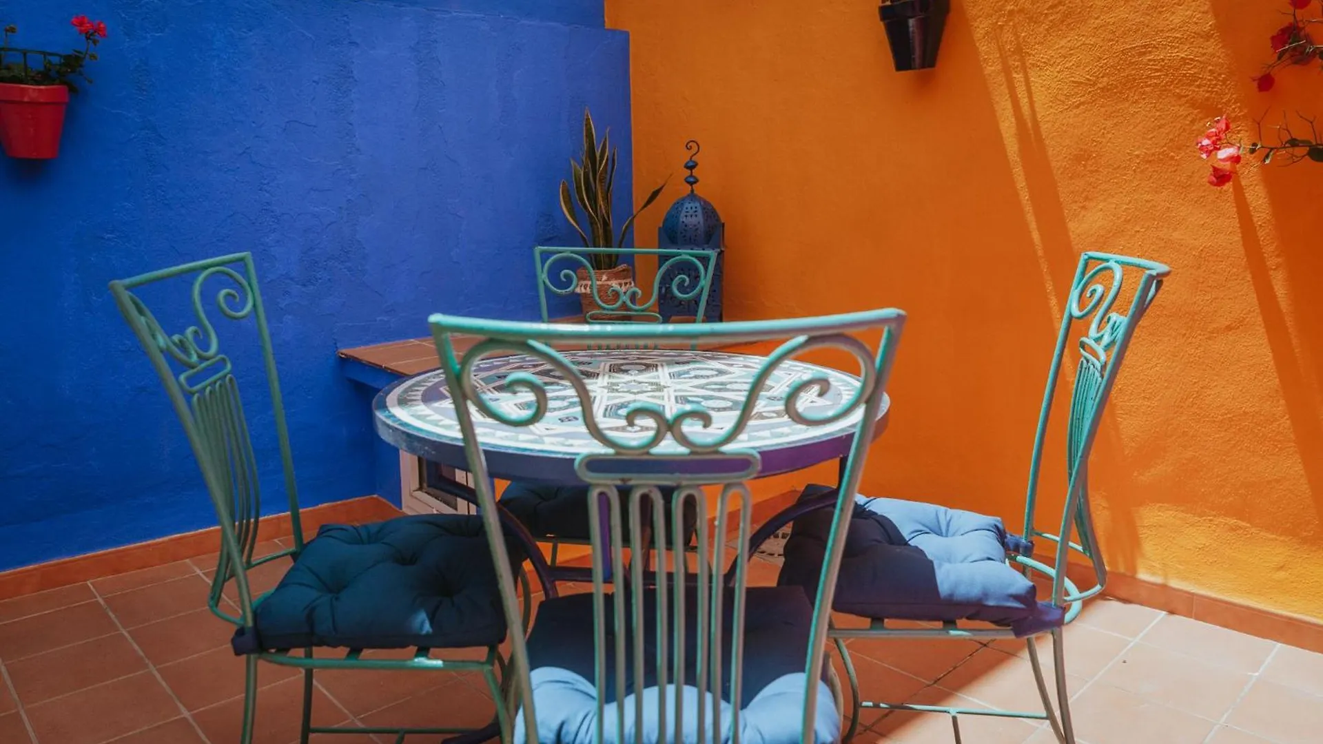 Las Flores Apartments Nerja Spanien