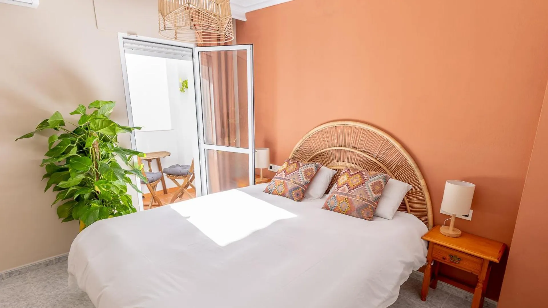 Las Flores Apartments Nerja 0*,  Spagna